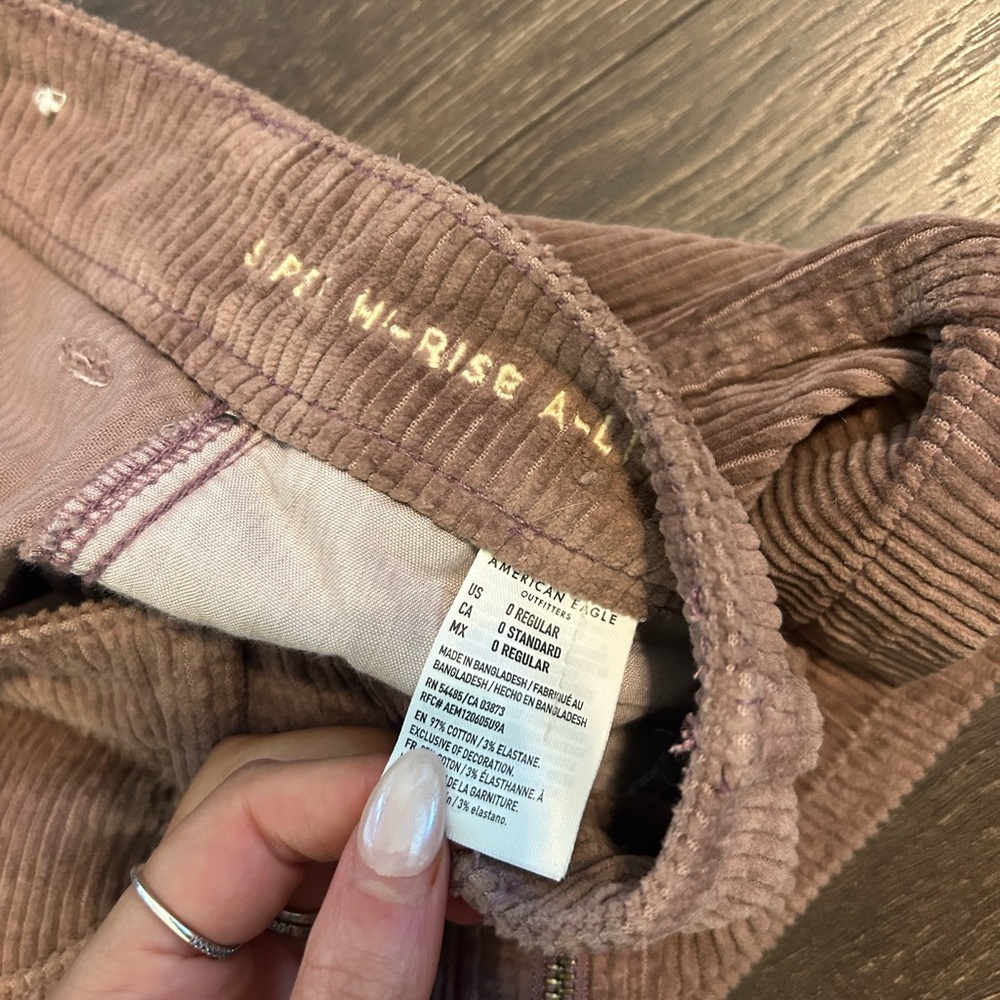 American Eagle Corduroy mini skirt - Picture 2 of 4